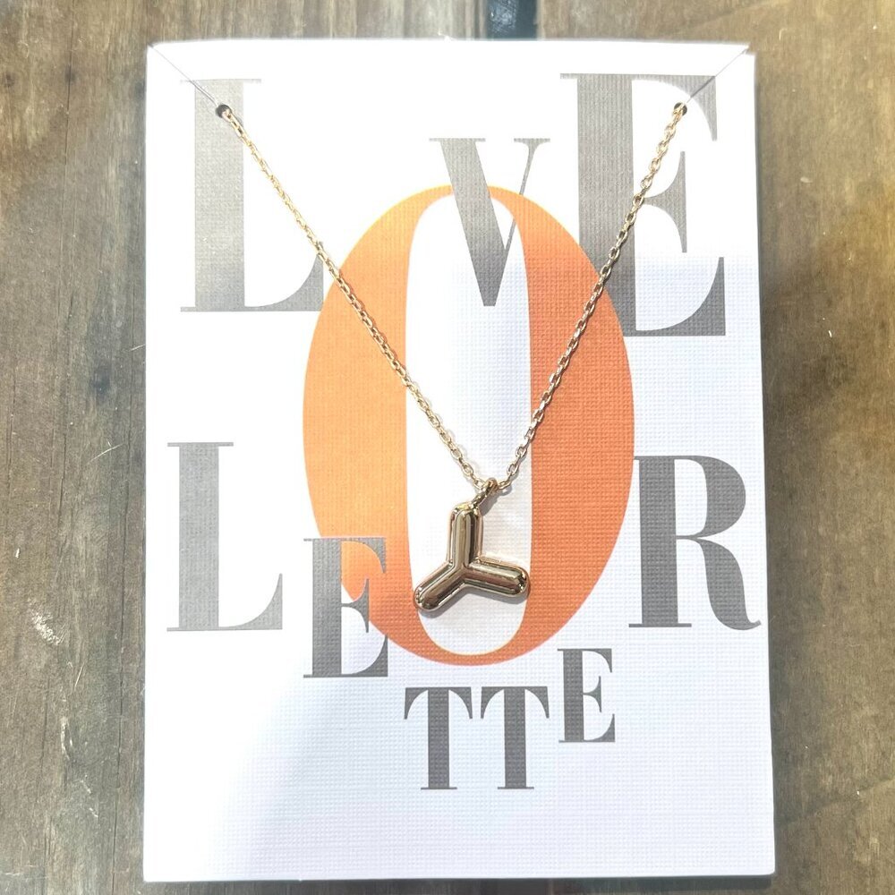 Y BUBBLE LETTER NECKLACE